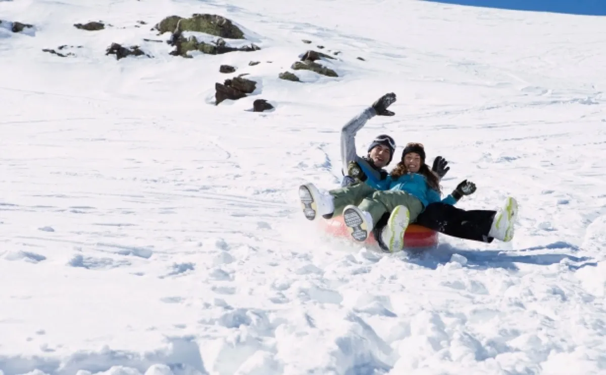 Tubing & sledding